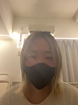 Chat +18 de MITUKI0707 ao vivo