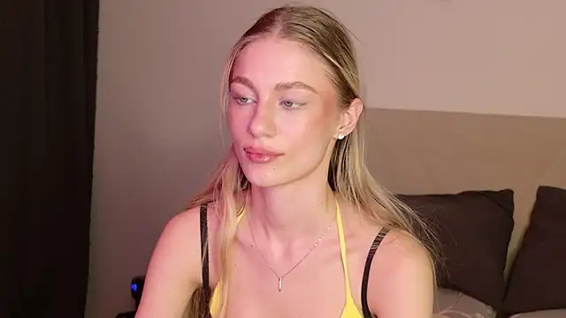 Chat +18 de GabriellaOlsen ao vivo