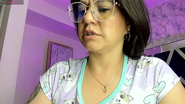 Chat +18 de Luciifeer_ ao vivo