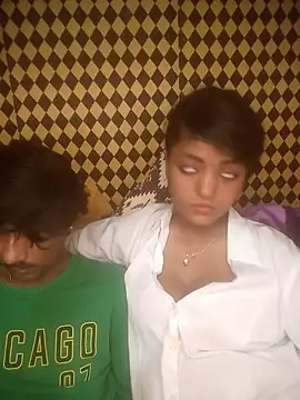 Freakingromance Show in webcam