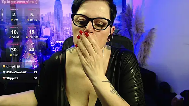 XXX chat uživo modela ninarandmann