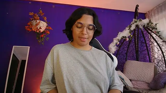 Emmapark_ live XXX chat