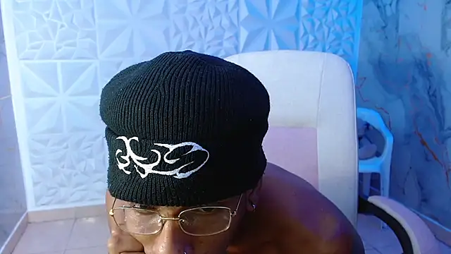 ManSant – Naživo XXX chat