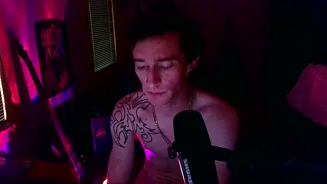 Pokazy przed kamerką – LEVIATHANX666