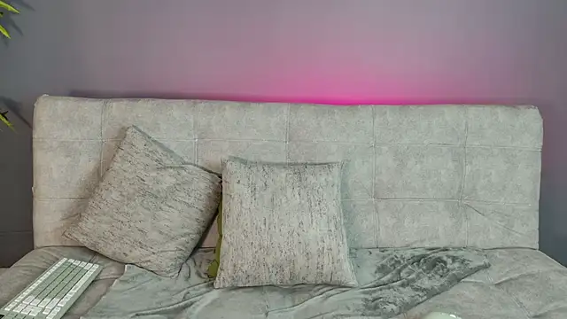 XXX chat uživo modela Vicky_kittyy