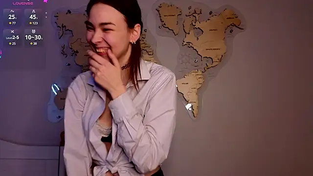 XXX chat uživo modela EddieChery