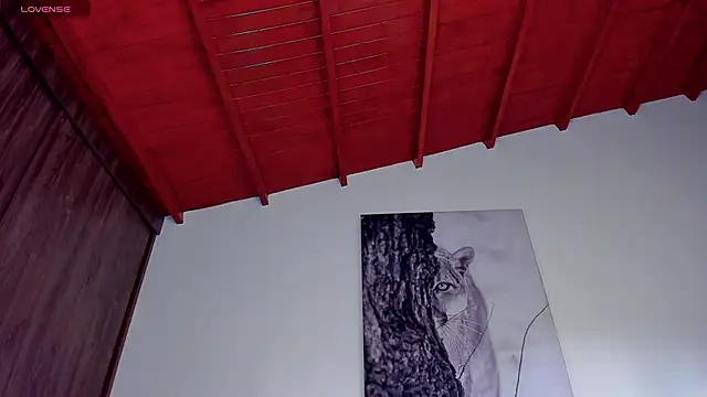 Santos_ramirez1 即時 XXX 聊天