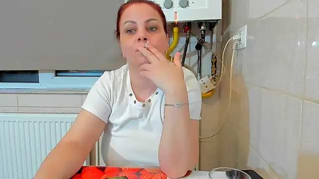 Adelamilfsex's Live XXX Chat