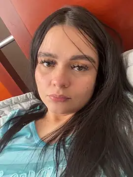 Chat XXX en directo de Selena_Roa