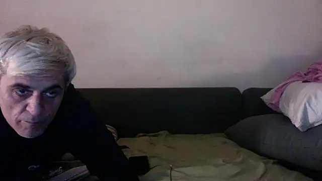 Živý XXX chat chiara-mario