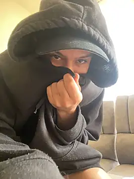 Dirty_deepthroat18のライブXXXチャット