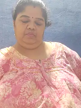 tamilthanushri's Live XXX Chat