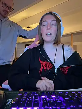 Daisy_Michto_Officiel Live XXX-chat