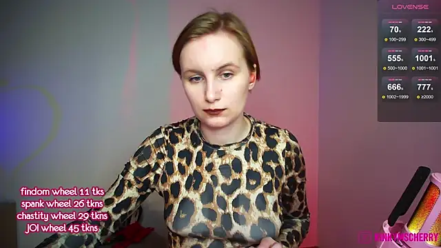 KinkyMissCherryのライブXXXチャット