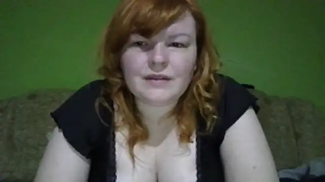 KrisryOxNikss' Live XXX Chat