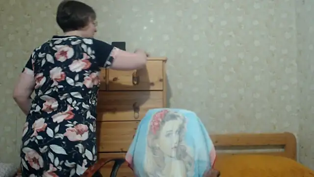 Smart_Rose's Live XXX Chat