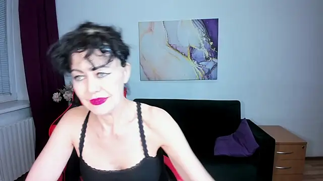 Chatroom XXX en direct de Silvia_Wallec