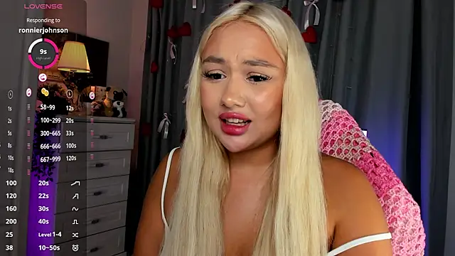 _Loneve__ লাইভ XXX চ্যাট