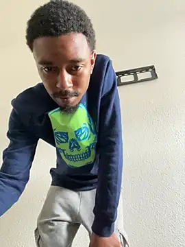 9blk: διαδικτυακό σόου στην κάμερα