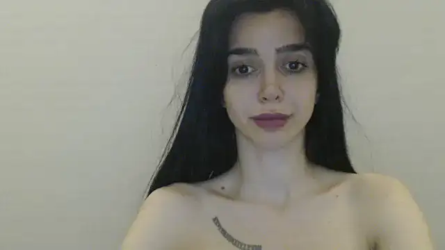 Chatroom XXX en direct de gglingeriee