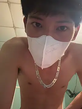 MEFUN-: διαδικτυακό σόου στην κάμερα