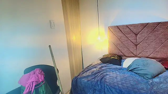 Amanda_Fox__ – Live XXX-chat