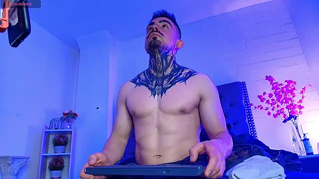 Вебкам-шоу Dallas_Whitee