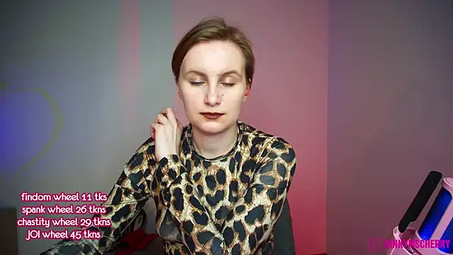 Chatroom XXX en direct de KinkyMissCherry