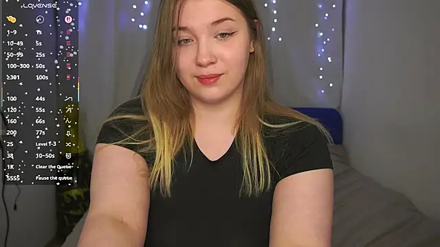 Chat +18 de CuteSharloti ao vivo