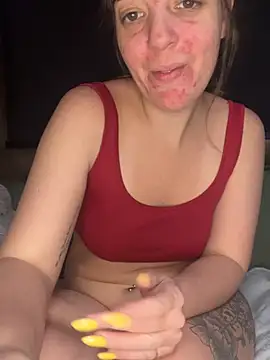 chellerayy Show in webcam