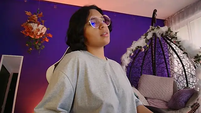 دردشة Emmapark_ الجنسية المباشرة