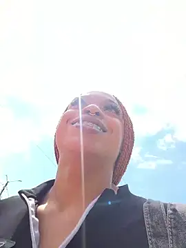 Melany_Williams 现场XXX聊天