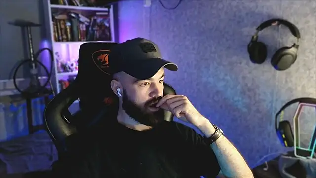 _Mostly_ Live XXX Chat