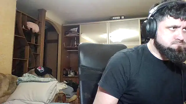 StasConnor élő XXX-chatje