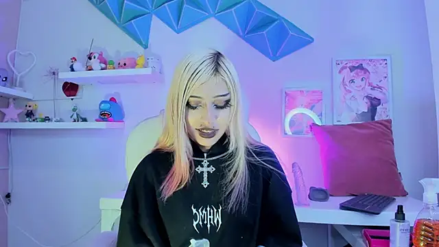 nemesis_castel_'s Live XXX Chat