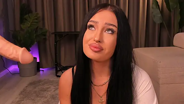 EmeraldKat 现场XXX聊天