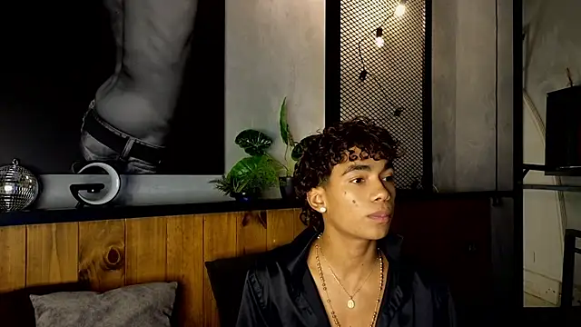 AlanCutee Webcam-Show