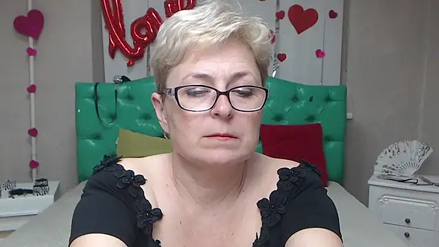 EmiliaGree Obrolan Langsung XXX