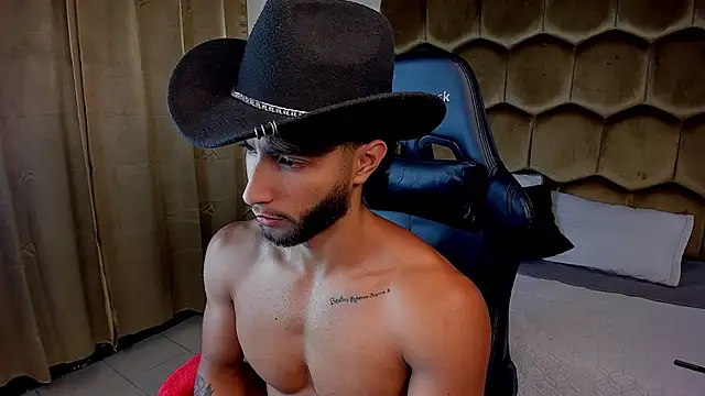 Emmet_CollinsJS webkamerás műsora