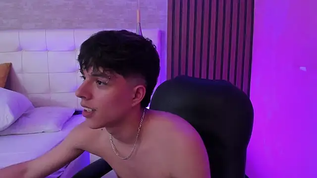 DamiaanXx Chat XXX live