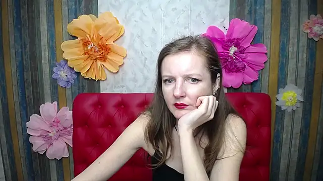 MeganPirs Pertunjukan Webcam