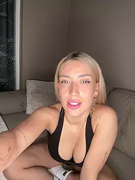 BlondeChiara Obrolan Langsung XXX