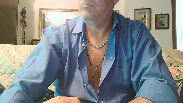 gyodybis Chat XXX live