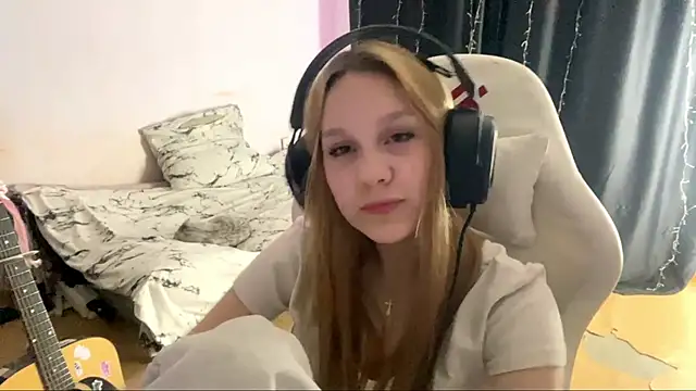 axin_burnell Obrolan Langsung XXX