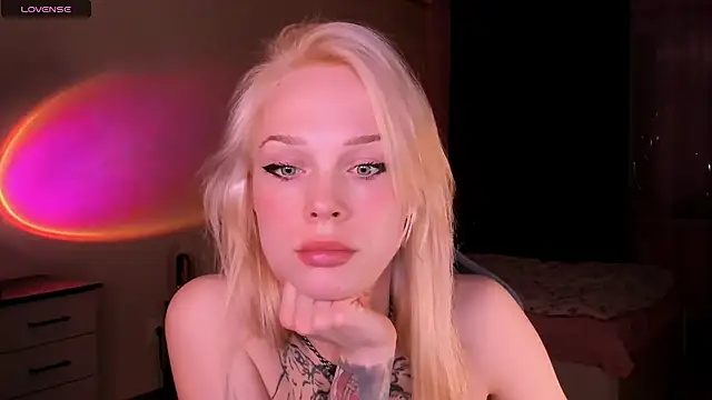 Polusladkoye Chat XXX in diretta