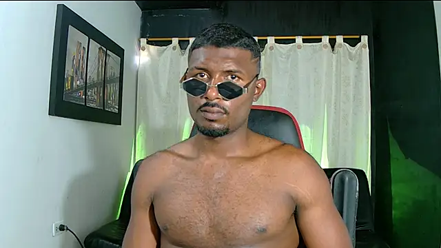 Black_indiian – Kamerová šou