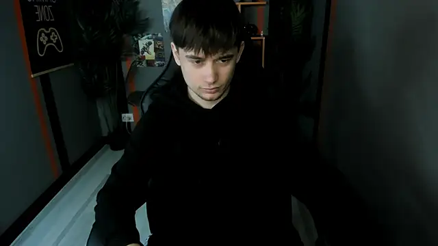 AlejandroEllias' Live XXX Chat