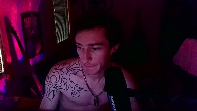 LEVIATHANX666: вебкам-шоу