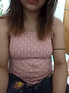 Tanha18 live XXX chat