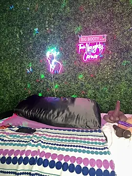 RenaThickAss: απευθείας συνομιλία ΧΧΧ